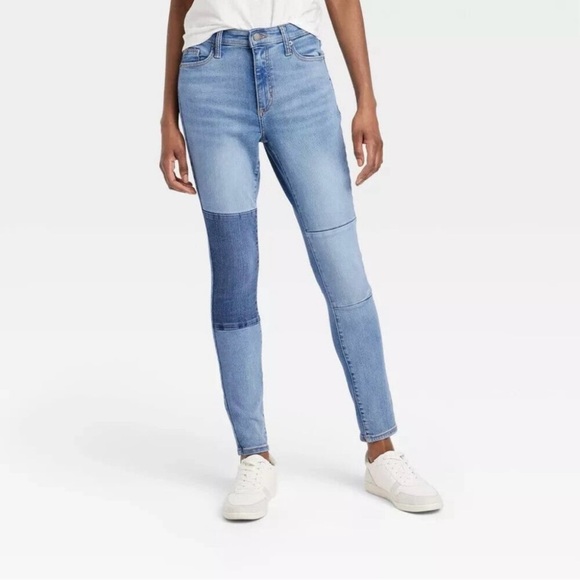Universal Thread Denim - Universal Thread High-Rise Skinny Patched Jeans. NWT. Women’s Size 10